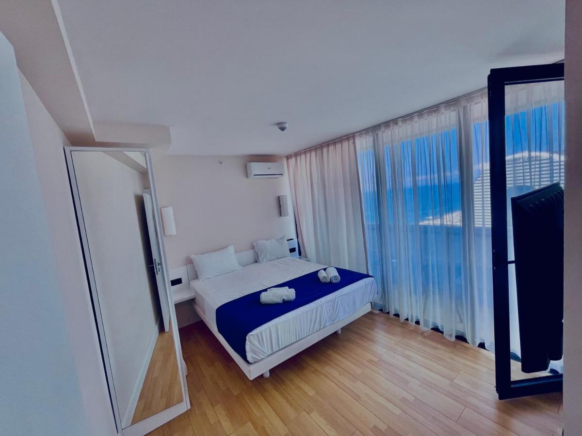 Sayat-Nova Apart-Hotel Orbi City Batumi Kültér fotó